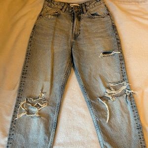 ZARA LIGHT BLUE DISTRESSED JEANS, 2